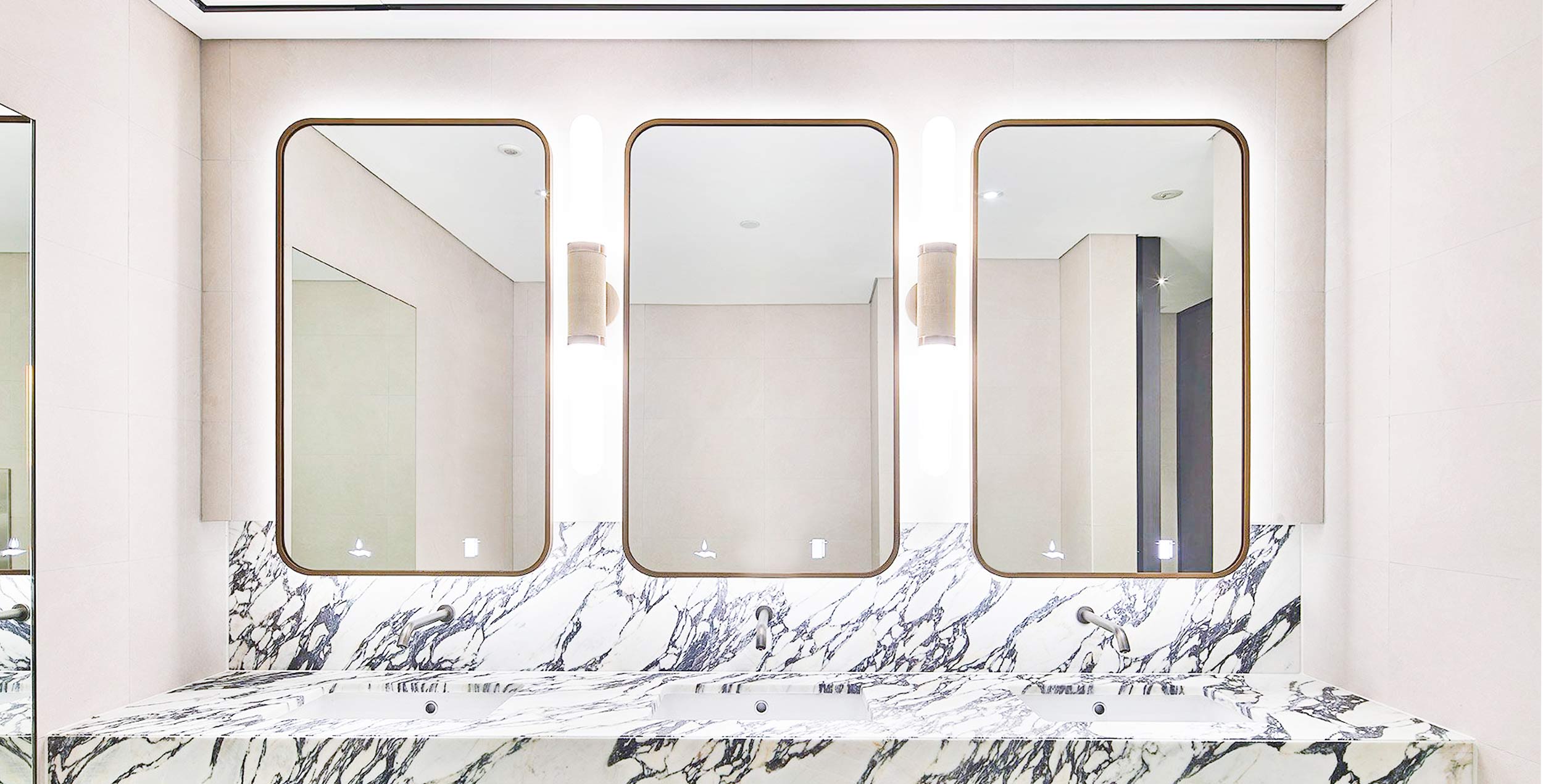 Dolphin Alavo Solo Mirror System